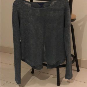 Crop long sleeved top